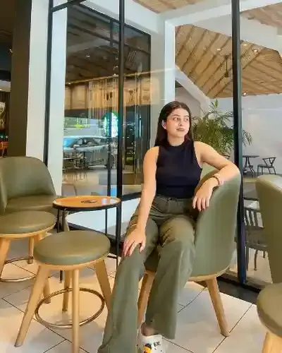 Escort Service Bansdih